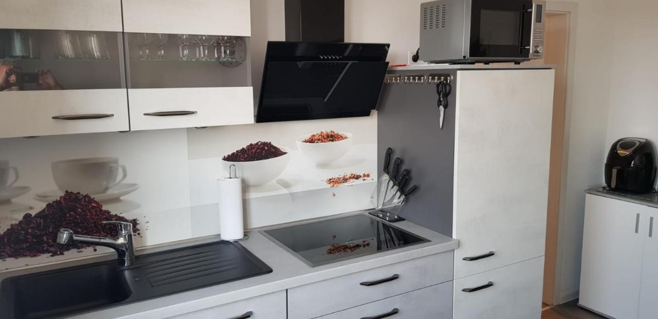 Ferienwohnung Lakewinds Меерсбург Экстерьер фото